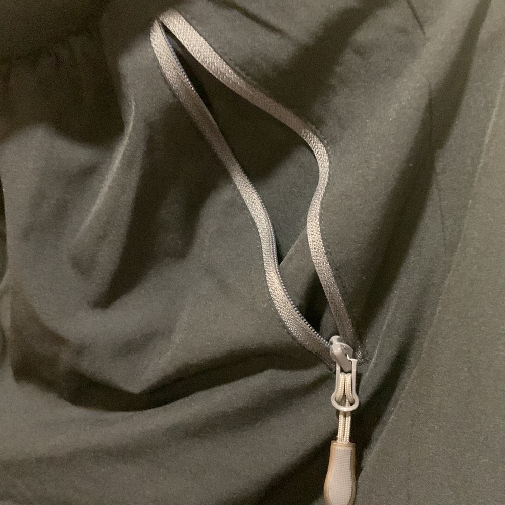 Workout / Sweatpants - Picture 3 of 6
